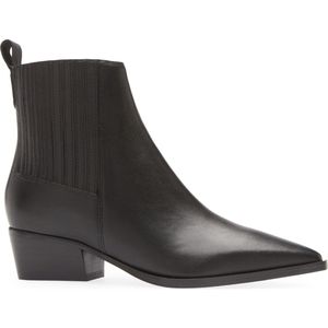 Marc Fisher Yarita pointed toe bootie in black women's shoes size 6